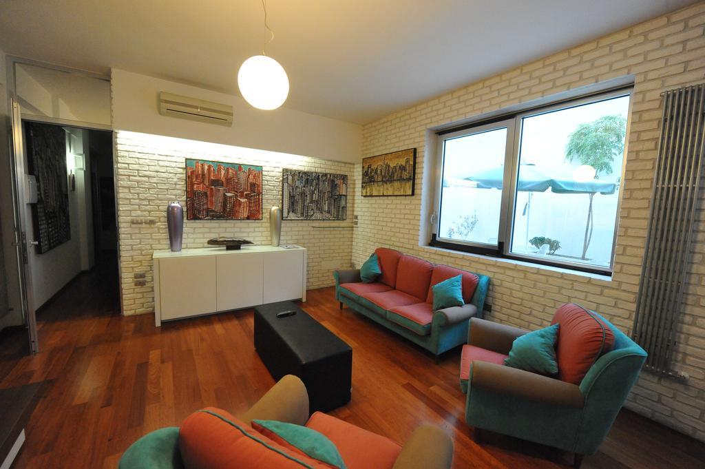 B&B Alma Grande Brindisi Exteriör bild